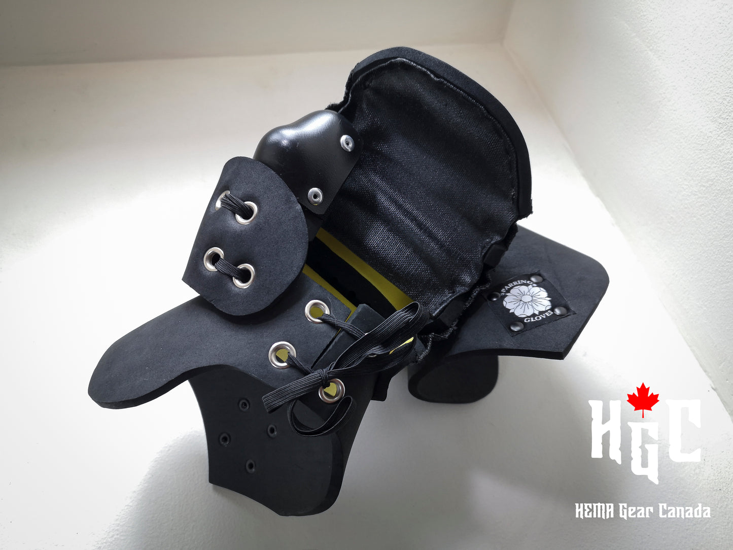 Sparring Gloves Mittens with Hourglass Cuffs