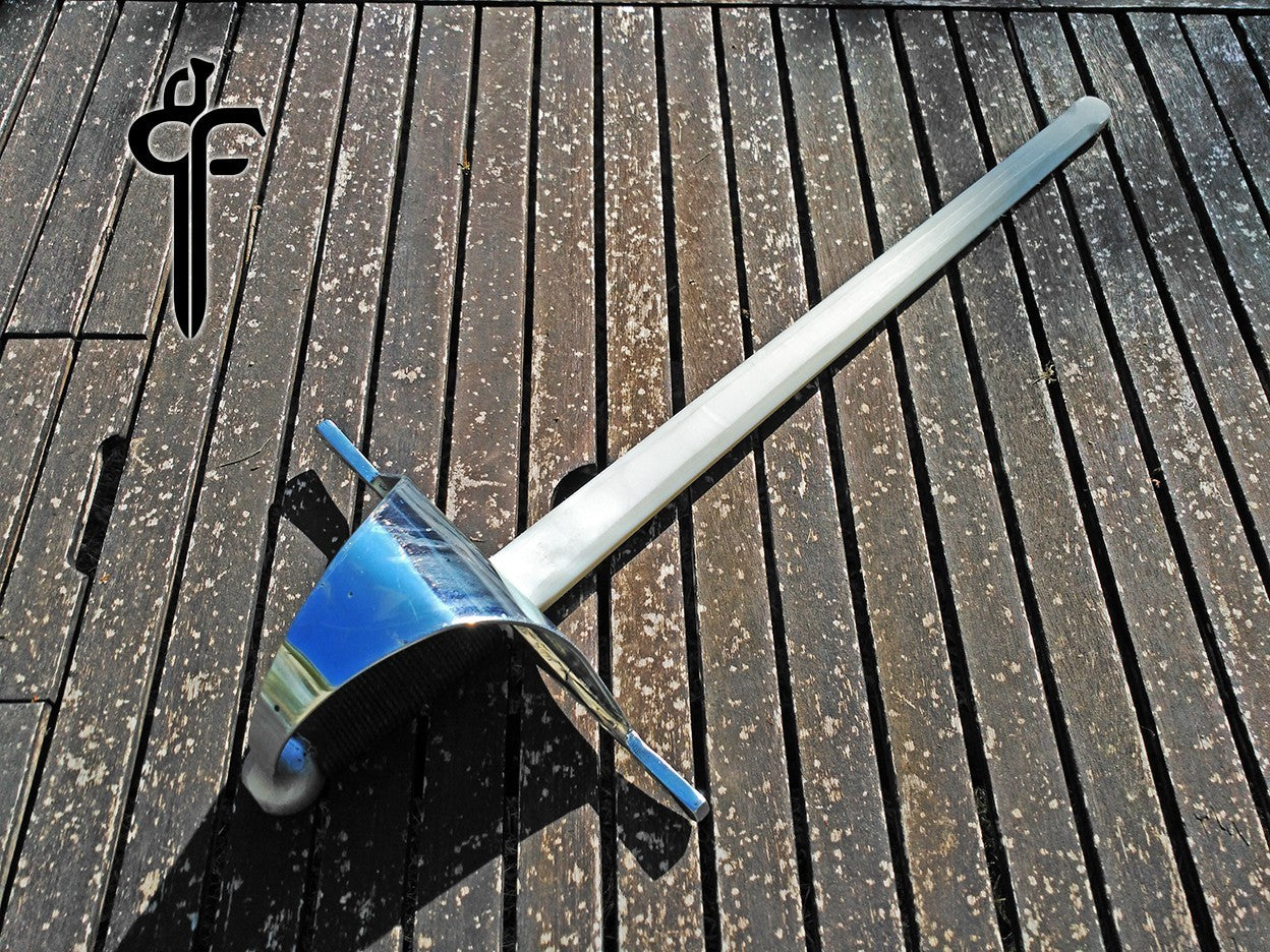 Black Fencer Sail Dagger